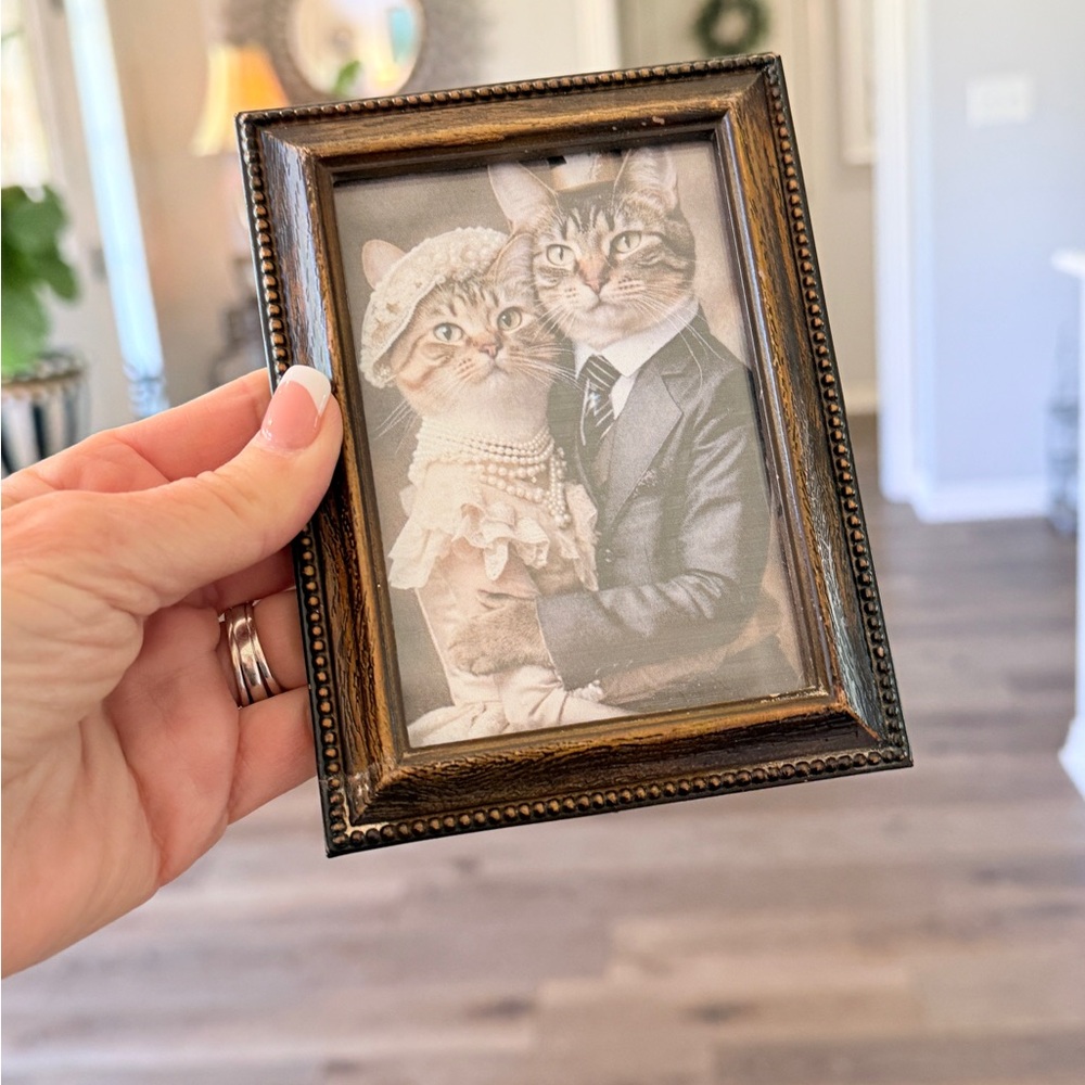 Vintage Gold and Bronze Ornate Picture Frame Set - Three Decorative Frames - Picture 9 of 16